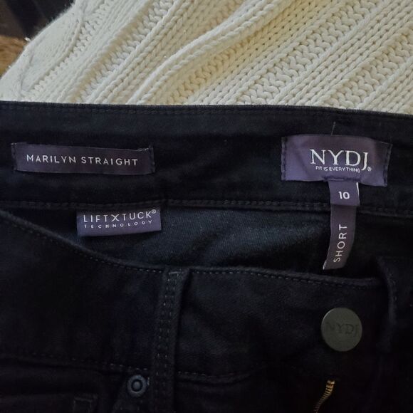 ✨ NYDJ ✨ Marilyn Lift-Tuck Short Straight Jeans - [Size 10=32×30, Black] - Picture 11 of 12